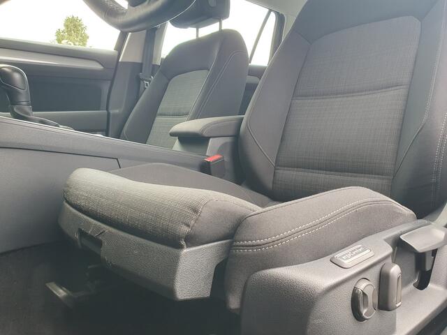 Volkswagen PASSAT Variant 1.5 TSI Business PDC/CAMERA/NAVI/CRUISE/AIRCO/LMV