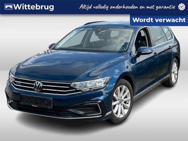 Volkswagen PASSAT Variant 1.4 TSI 218PK DSG PHEV GTE Business / Digital Cockpit Pro / Trekhaak / Panoramadak / 17'' LMV / VW