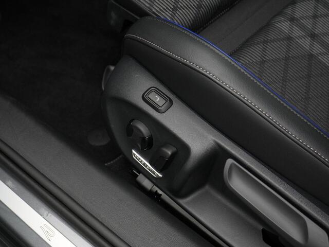 Volkswagen PASSAT Variant 1.5 eHybrid 272 pk DSG R-Line Edition | Trekhaak | IQ Light | Adaptief onderstel | Achteruitrijcamera | Stuur-/stoelverwarming