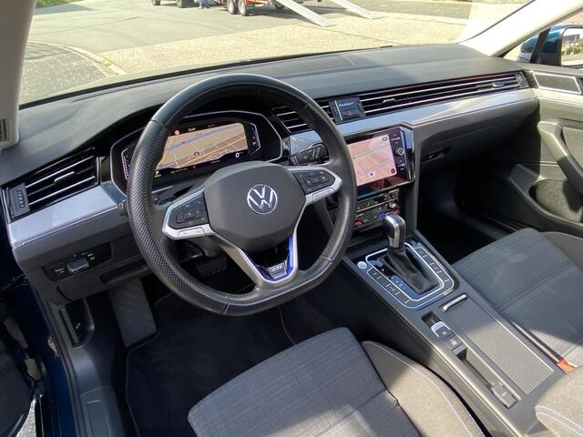 Volkswagen PASSAT Variant 1.4 TSi DSG6-automaat PHEV 218pk GTE Business met o.a. panodak, winterpakket, LED, virtual cockpit, etc.