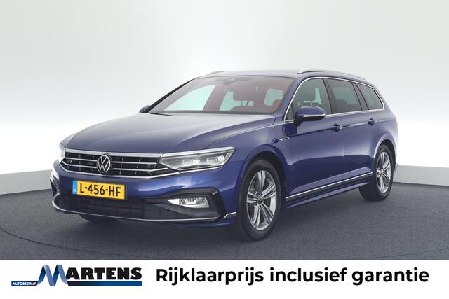 Volkswagen PASSAT Variant 1.5 TSI R-Line Business + Trekhaak Camera Keyless Stoelverwarming Virtual Cockpit Navigatie