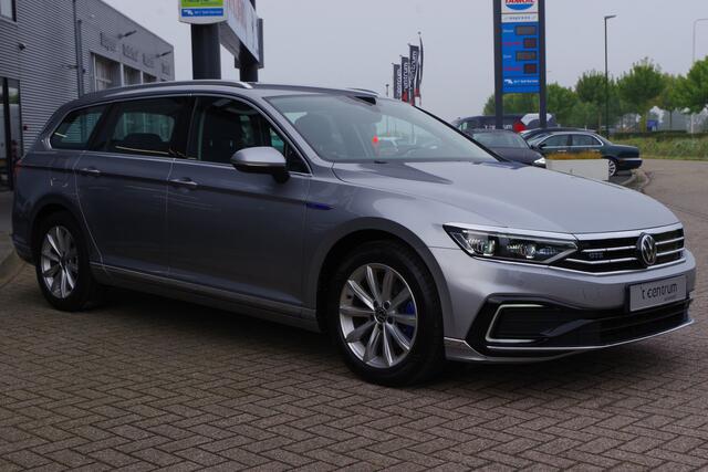 Volkswagen PASSAT Variant 1.4 TSI GTE Business 218 PK PHEV, Trekhaak, Carplay, LED verlichting