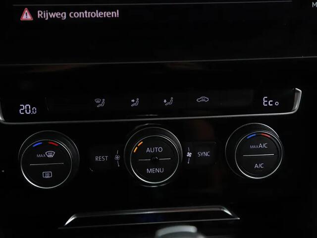 Volkswagen PASSAT Variant 1.4 TSI GTE Highline All in Prijs! | Bors herkening | ACC | Digital Dash