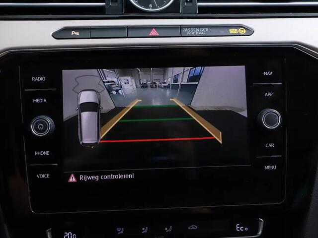 Volkswagen PASSAT Variant 1.4 TSI GTE Highline All in Prijs! | Bors herkening | ACC | Digital Dash