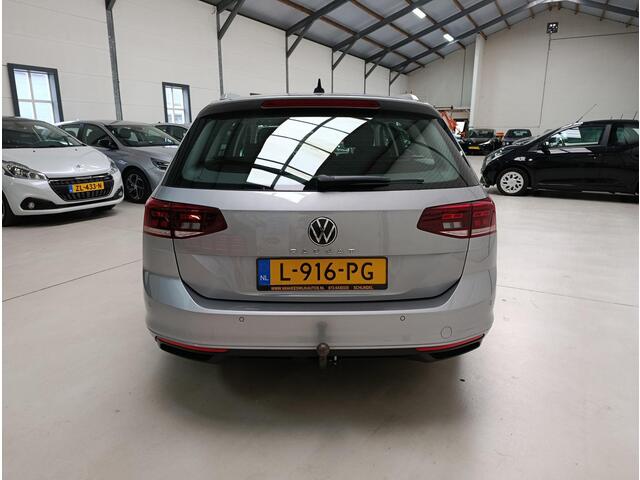 Volkswagen PASSAT Variant 1.5 TSI Business Ecc | Pdc | virual cockpit | Trekhaak