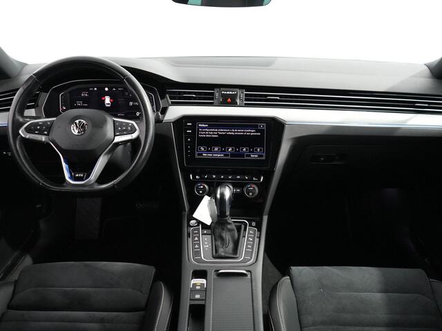Volkswagen PASSAT Variant 1.4 TSI PHEV GTE Business | Matrix | Leer | Standkachel | Virtual | 18inch |