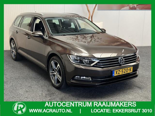 Volkswagen PASSAT VARIANT 1.4 TSI ACT HIGHLINE NAVIGATIE CRUISE CONTROL CLIMATE CONTROL BLUETOOTH TELEFOON MEDIA VOORBEREIDING PDC ACHTERUITRIJCAMERA TREKHAAK ZEER MOOI !! 3010 DEK