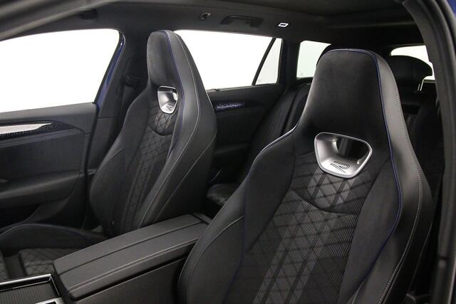 Volkswagen PASSAT Variant R-Line Edition 1.5 TSI eHybrid 272pk DSG Automaat Trekhaak, Panoramadak, LED matrix koplampen, Black Style, Adaptive cruise control