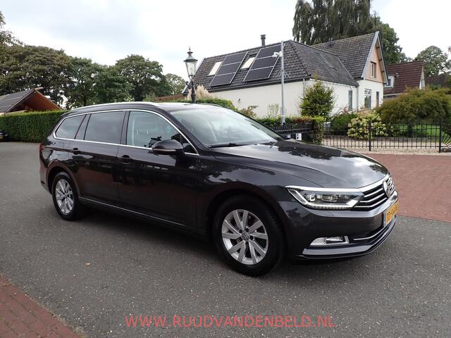 Volkswagen PASSAT Variant 1.4TSI DSG7 ACC / FULL-LED / NAVIGATIE
