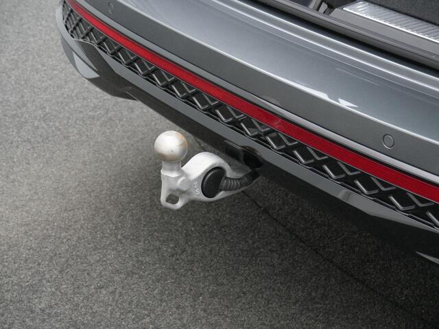 Volkswagen PASSAT Variant 1.5 eHybrid 272 pk DSG R-Line Edition | Trekhaak | IQ Light | Adaptive Cruise | Park Assist | ErgoActive voorstoelen | Black Style Pakket | 19 inch