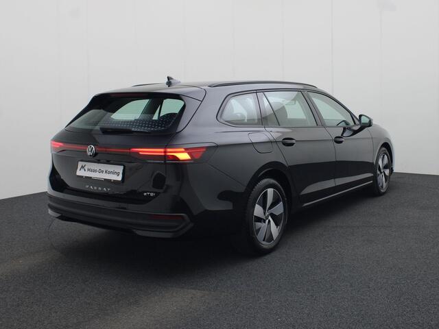 Volkswagen PASSAT Variant 1.5eTSI/150PK DSG · Navigatie · Stoel-& stuurverwarming · Apple/Android · Garantie tot juni 2026