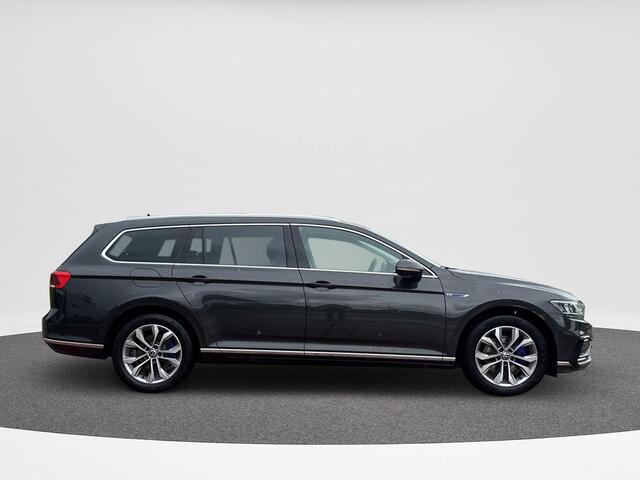 Volkswagen PASSAT 1.4 TSI PHEV GTE Business | 218 Pk | DCC | A-Camera | ERGO | Trekhaak |