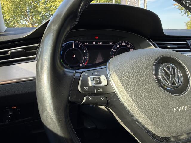 Volkswagen PASSAT Variant 1.4 TSI GTE Highline Automaat!! | Trekhaak | Stoelverwarming & Massage | Camera | Navi | ACC | PDC V+A | RIJKLAARPRIJS INCL 12 MAANDEN GARANTIE EN BEURT