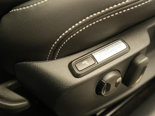 Volkswagen PASSAT Variant 1.4 TSI PHEV GTE Business Plug In Hybrid 218pk PHEV | Trekhaak Af Fabriek | Adaptive Cruise | Alcantara Sportstoelen Massage & Verwarmd | Camera | Apple Carplay | Stuur Verwarmd | Virtual | Navigatie | DAB |