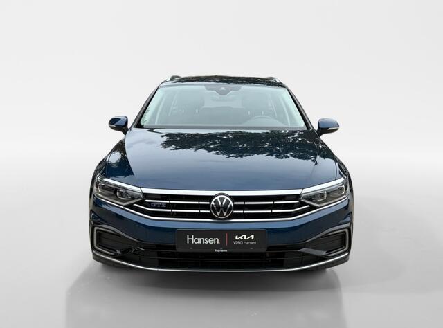 Volkswagen PASSAT 1.4 TSI PHEV GTE Business I Trekhaak I Keyless I Camera