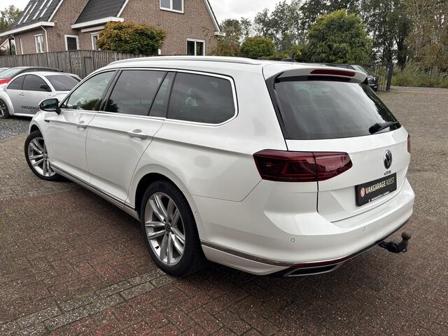 Volkswagen PASSAT Variant 1.4 TSI PHEV GTE Automaat Business Trekhaak / All-Seasons / Standkachel