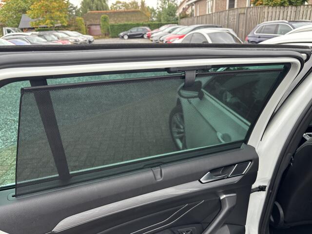 Volkswagen PASSAT Variant 1.4 TSI PHEV GTE Automaat Business Trekhaak / All-Seasons / Standkachel