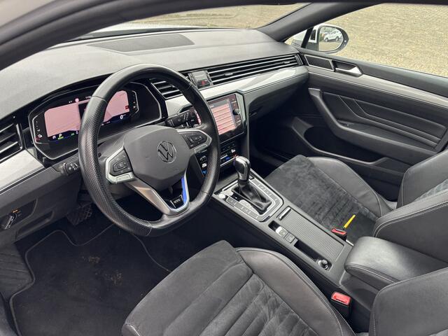 Volkswagen PASSAT Variant 1.4 TSI PHEV GTE Automaat Business Trekhaak / All-Seasons / Standkachel