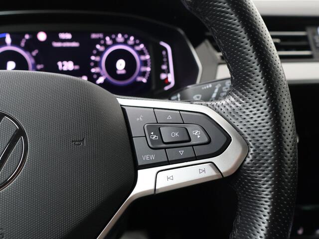 Volkswagen PASSAT Variant 1.4 TSI PHEV GTE Business | 218 PK | SoH 90% | Automaat | Trekhaak | Matrix LED koplampen | Navigatiesysteem | 18"LM velgen |