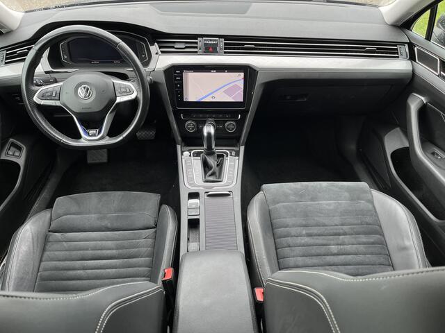 Volkswagen PASSAT Variant 1.4 TSI PHEV GTE Business 220PK / Adaptive Cruise / Stoel+Stuurverwarming / Camera / Applecarplay - Androidauto /
