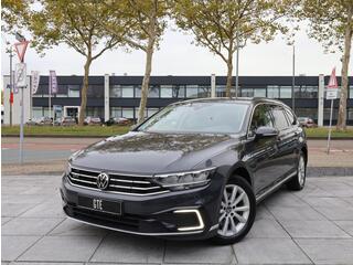 volkswagen-passat-variant-gte-1.4-t