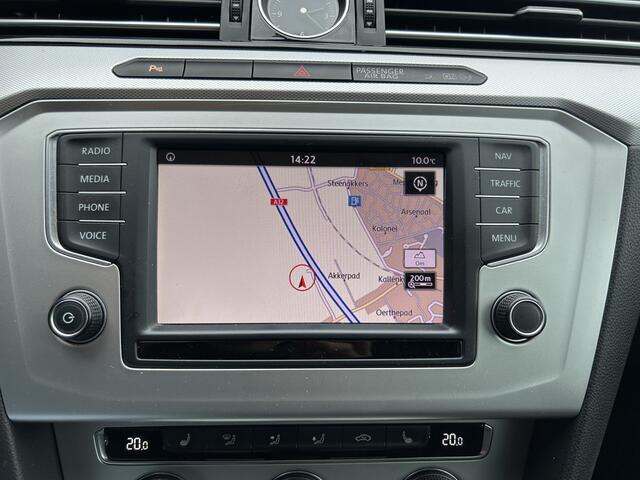 Volkswagen PASSAT Variant 1.4 TSI ACT Connected Series Plus ADAPT CRUISE TREKHAAK ECC