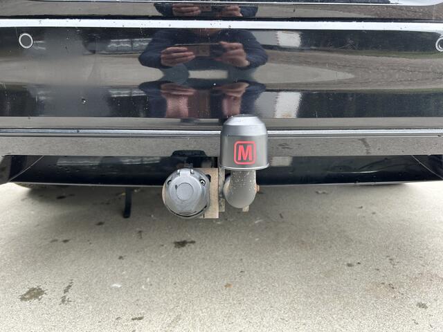 Volkswagen PASSAT Variant 1.4 TSI ACT Connected Series Plus ADAPT CRUISE TREKHAAK ECC