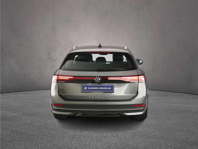 Volkswagen PASSAT Variant Business 1.5 eTSI 150pk DSG Automaat Trekhaak, Adaptive cruise control, Navigatie, Achteruitrijcamera, LED koplampen, Parkeersensoren