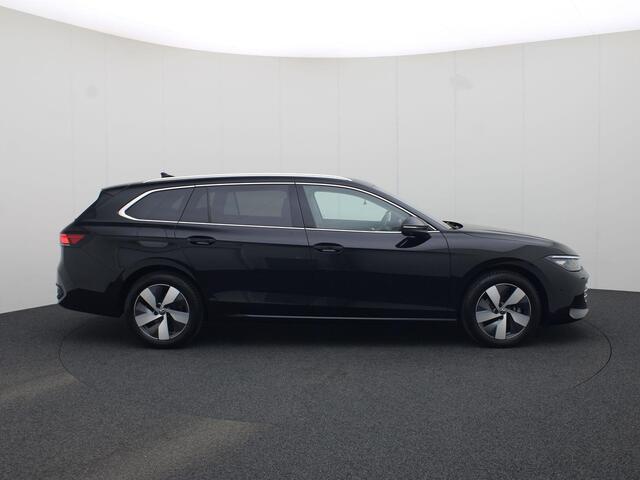 Volkswagen PASSAT Variant 1.5TSI/150PK Business DSG · Navigatie · Trekhaak · Apple Carplay/Android Auto · Garantie tot 01-02-2027