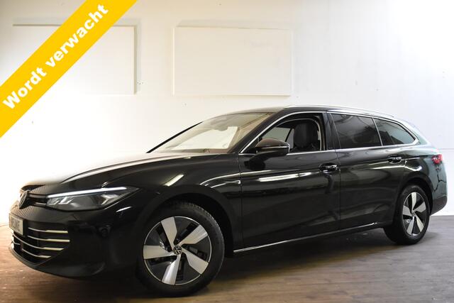 Volkswagen PASSAT Variant 1.5 eTSI 150PK DSG BUSINESS 360-CAMERA/ALCANTARA/TREKHAAK