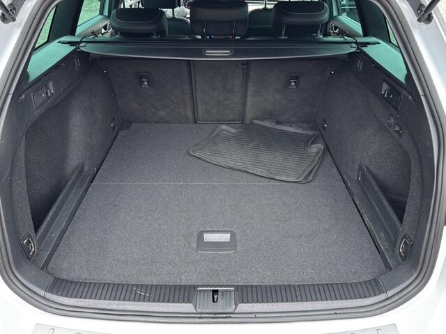 Volkswagen PASSAT 2.0 TDI DSG ELEGANCE TREKHAAK/CAMERA/NAVI/ACC/STOEL-STUURVERW