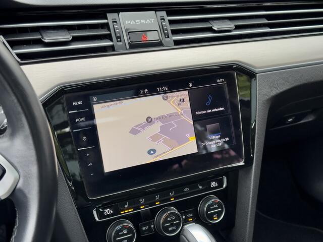 Volkswagen PASSAT Variant 1.5 TSI AUT7 R-LINE ELEGANCE PANORAMADAK LEDER NAVI CAMERA VIRTUAL-DASH IQ-DRIVE LED LMV PDC