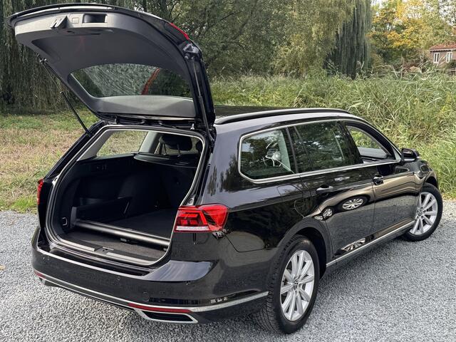 Volkswagen PASSAT Variant 218PK DSG HYBRID GTE BUSINESS CAMERA//SIDE-ASSIST/STUURVERW.