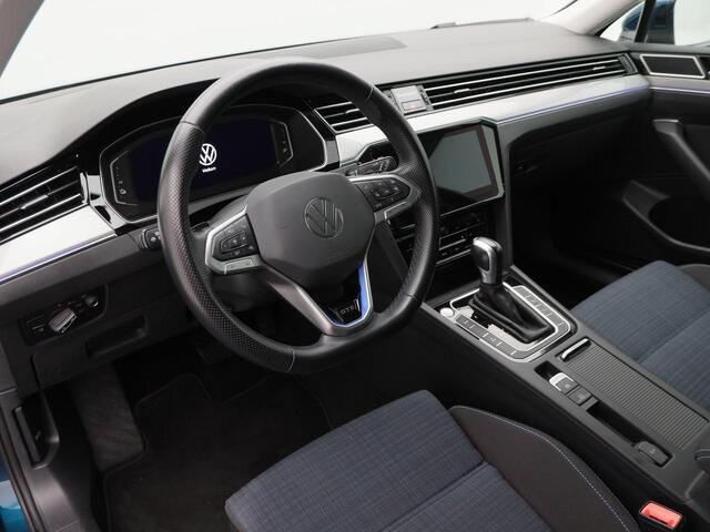 Volkswagen PASSAT Variant 1.4 TSi 218 Pk Automaat PHEV GTE Business | Full LED | Trekhaak | Camera | Navi | Dodehoek | Elek. Achterklep | CarPlay | 17 Inch | 50.293 KM!!