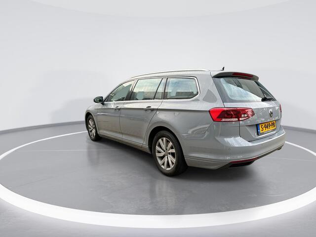Volkswagen PASSAT Variant 1.5 TSI 150pk DSG Business · Camera · Apple/Android Car Play · ACC · Verkeersbord detectie · Alarmklasse 3 · Elek. Lendensteun + Rugleuning Bestuurder · Garantie t/m 16-03-2027 of 100.000km