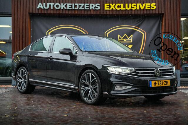 Volkswagen PASSAT 1.5 TSI Elegance Business R Leer Navi