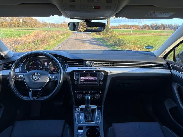Volkswagen PASSAT 1.4 TSI GTE / NAVI / NETTE STAAT / AUTOMAAT