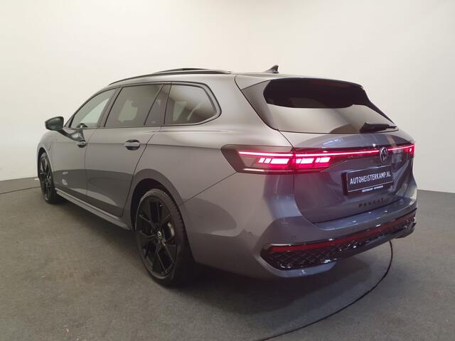 Volkswagen PASSAT Variant 1.5 eHybrid 272pk DSG/AUT R-Line Wegklapbare trekhaak, Panoramadak, Harman/Kardon, Leder