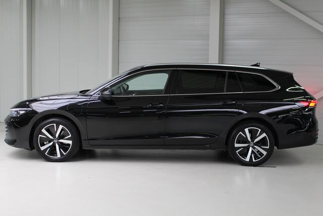 Volkswagen PASSAT Variant 1.5 eHybrid DSG Navigatie | Elec.Trekhaak | PDC+ Camera | Elec. achterklep | Side Assist