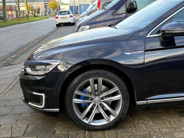 Volkswagen PASSAT 1.4 TSI GTE Highline Leer Automaat Camera