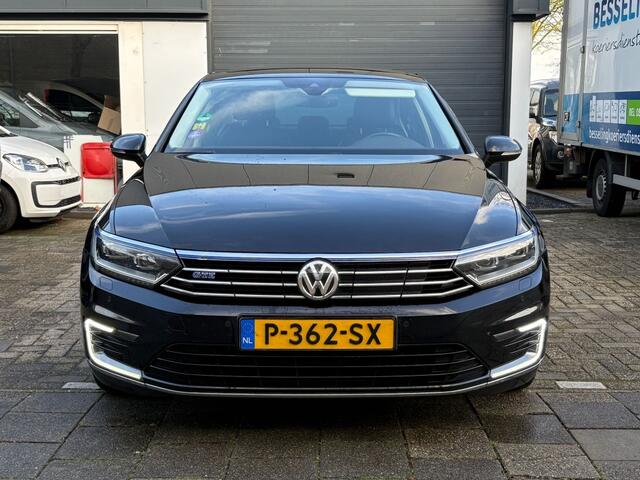 Volkswagen PASSAT 1.4 TSI GTE Highline Leer Automaat Camera