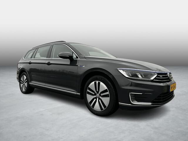 Volkswagen PASSAT Variant 1.4 TSI GTE | Trekhaak | Carplay |
