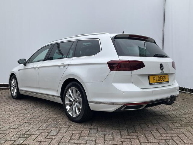Volkswagen PASSAT Variant 1.4 TSI PHEV GTE Pano.dak Trekhaak Adap.cruise Stoel.stuurverw.