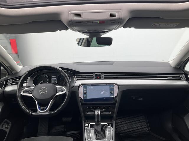 Volkswagen PASSAT Variant 1.4 TSI PHEV GTE Pano.dak Trekhaak Adap.cruise Stoel.stuurverw.
