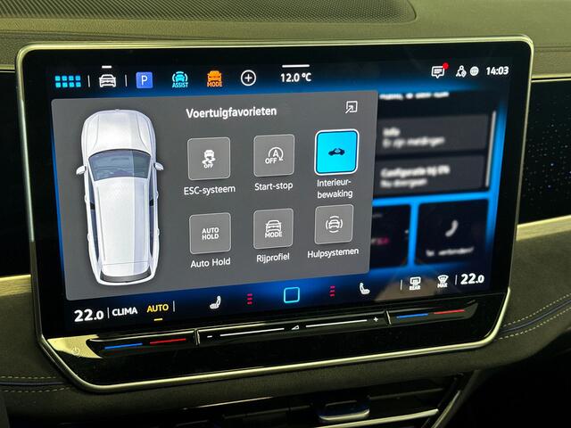 Volkswagen PASSAT Variant 1.5 150pk eTSI R-Line Edition Panoramadak | Parkeersensoren voor & achter | Achteruitrijcamera