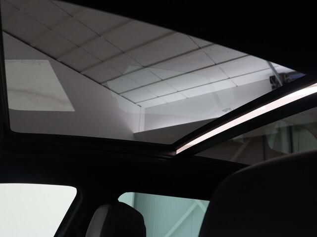 Volkswagen PASSAT 2.0 TDI R Line | Panoramadak | Nappaleder | 360 Camera | Trekhaak | Stoelverwarming | Full LED | Park Assist | Virtual Cockpit | Navigatie | Adaptive cruise