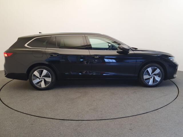 Volkswagen PASSAT Variant 1.5 eHybrid 204pk DSG/AUT Business Wegklapbare trekhaak, Camera, ACC