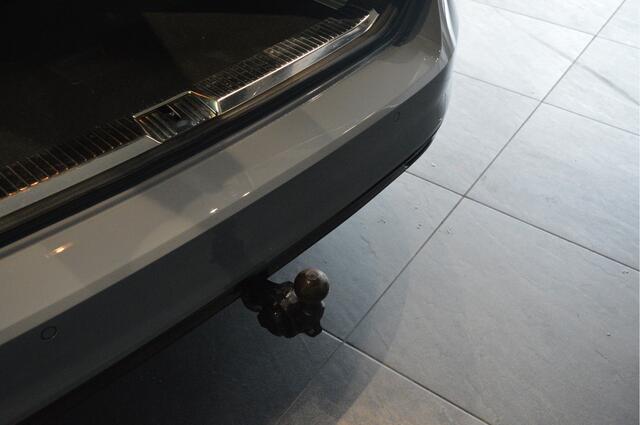 Volkswagen PASSAT Variant 2.0 TSI 4Motion R-LINE Black Style trekhaak 272 pk !!