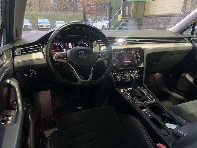 Volkswagen PASSAT 1.4 TSI PHEV GTE Business | Trekhaak | Camera | ACC | Stoelverwarming | Massage