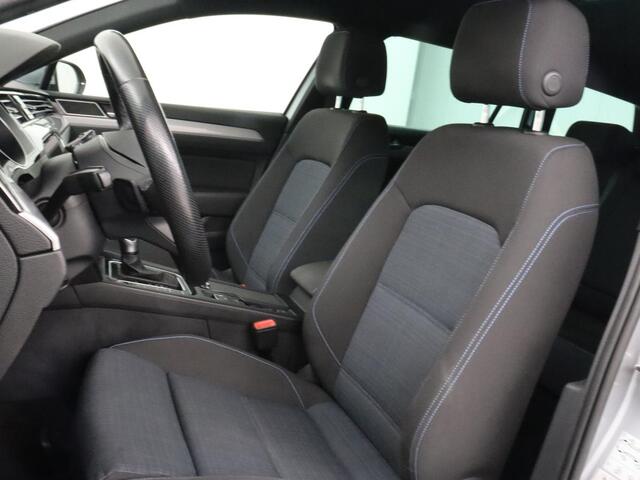 Volkswagen PASSAT 1.4 TSI GTE | Standkachel | Adaptive cruise | Stoelverwarming | Camera | Matrix LED | Carplay | Side Assist | Massage | PDC | Navigatie | PHEV | Plug In